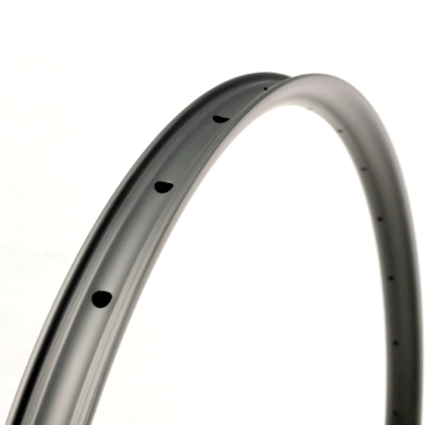 TR926-C MTB rims with spoke hole view